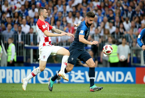 队的一场比 队的一场比