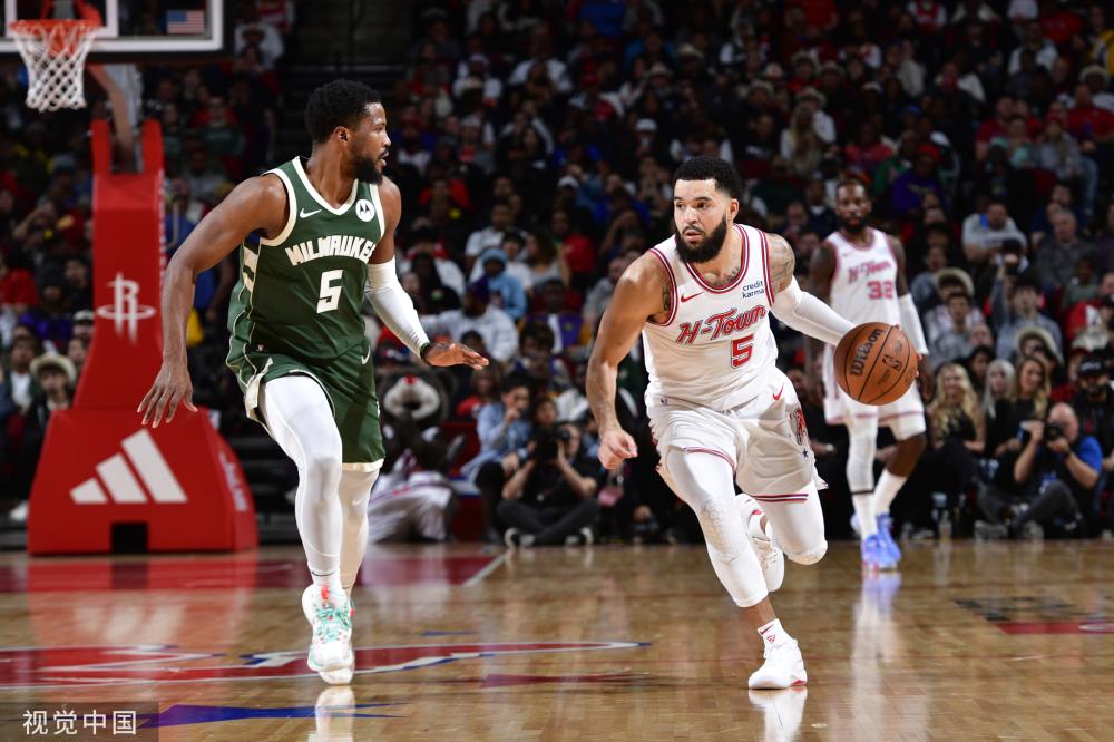 也展现了他 也展现了他