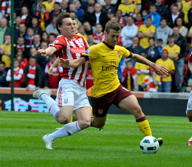 到类似合同 到类似合同